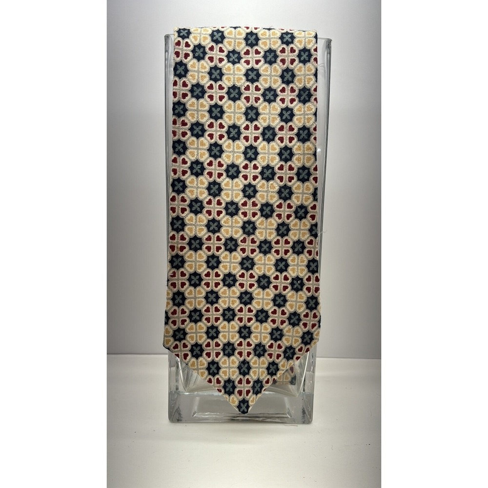 Claiborne Mens Silk Tie Geometric Heart Mosaic Navy Blue Burgundy Cream USA Made - Picture 1 of 4